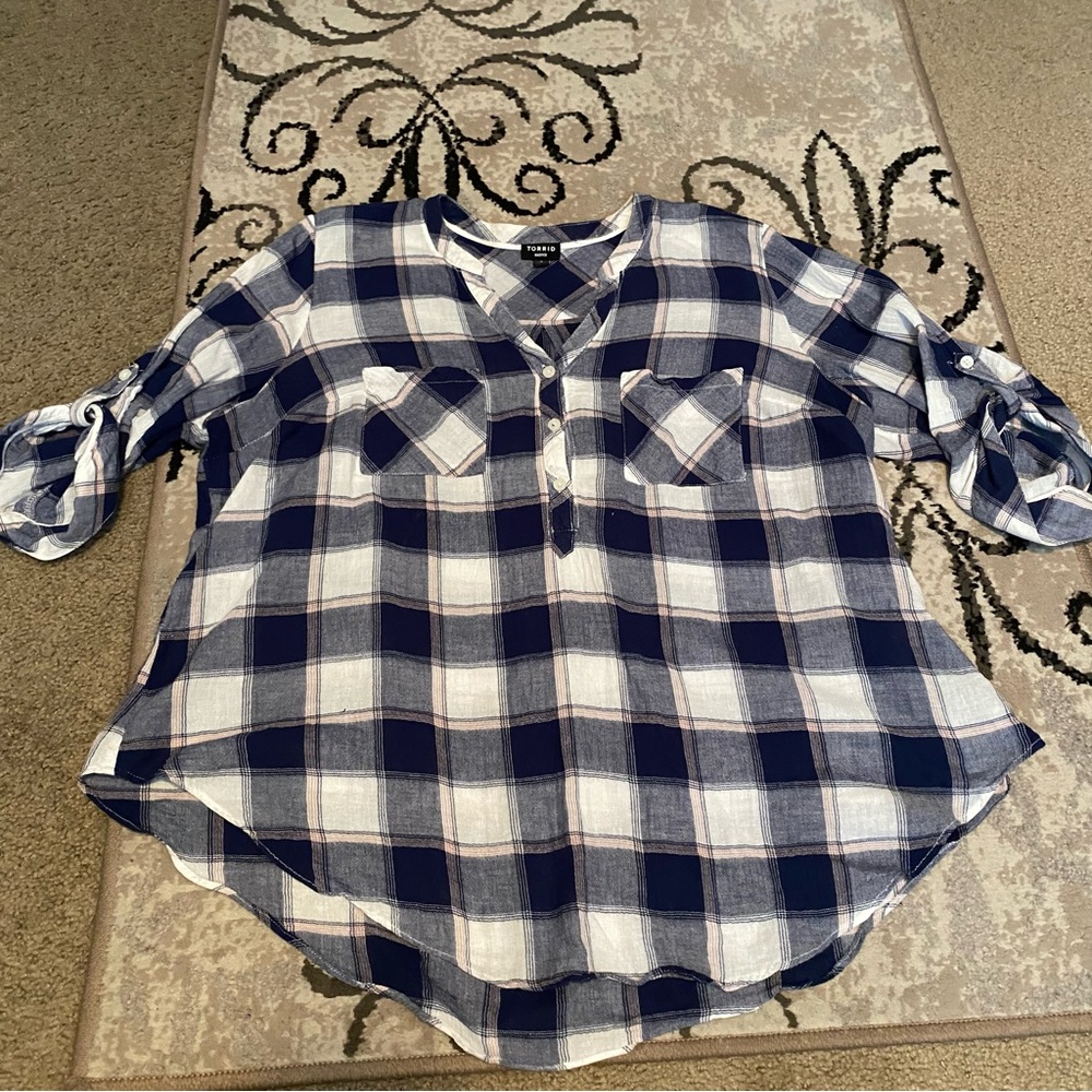Torrid 2X blue plaid Harper